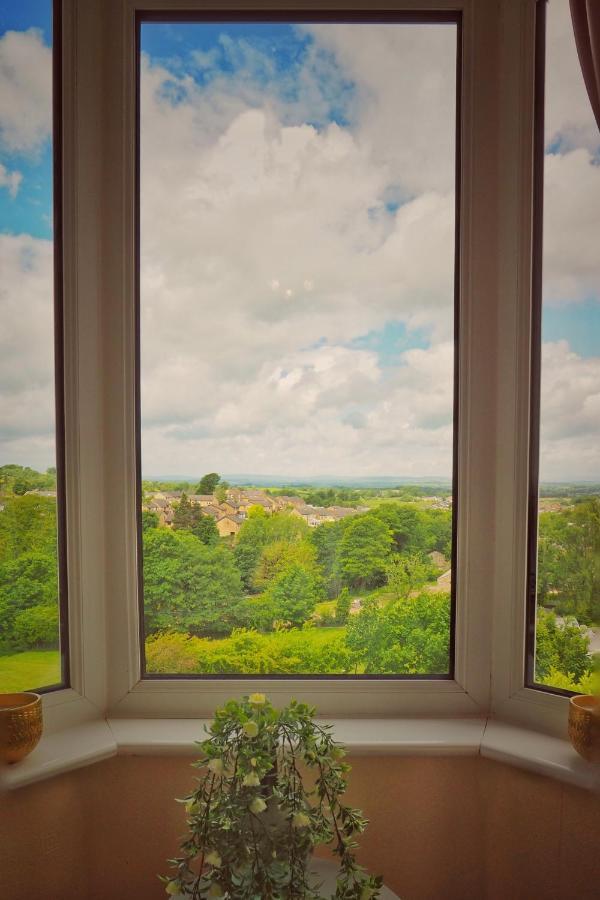 Alma Cliffe Guest House Barnoldswick Kültér fotó